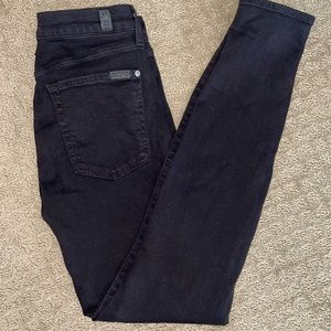 Skinny black jeans Size: 28